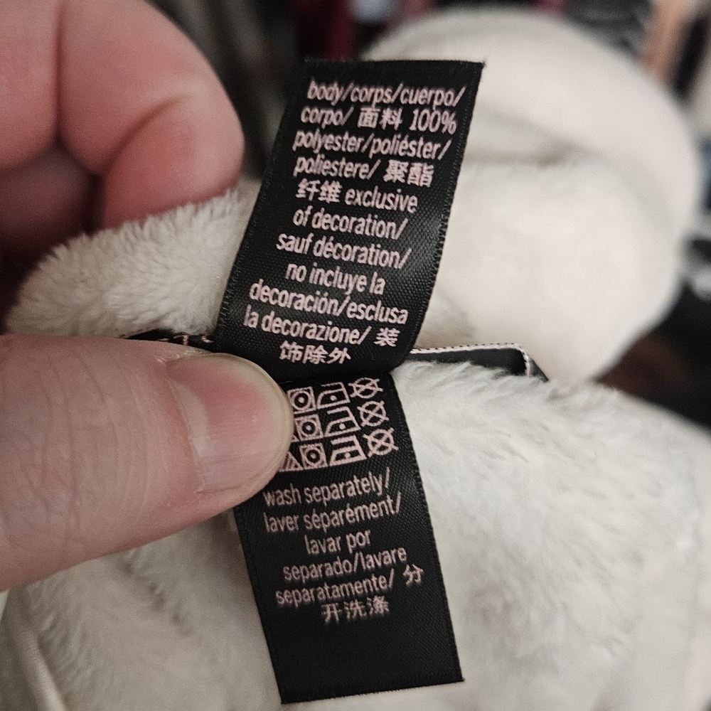 Victorias Secret Cozy Short Plush Baby Pink Robe! - Picture 8 of 8